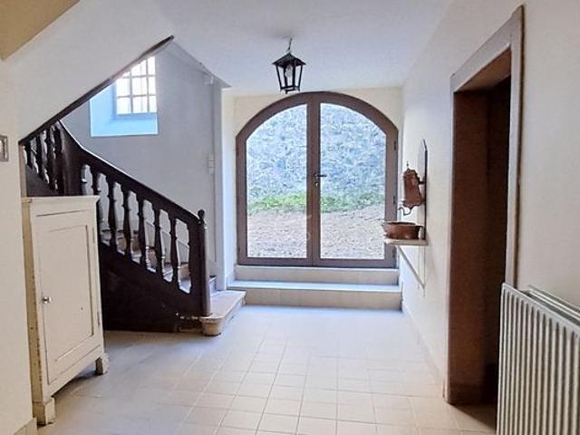 Maison 6 pièces 220 m²