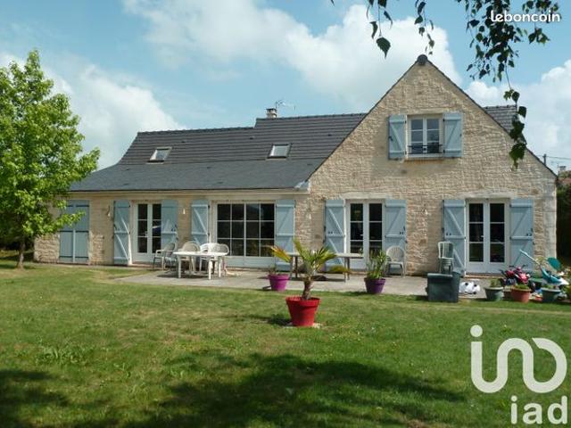 Maison familiale 6 pièces 220 m²
