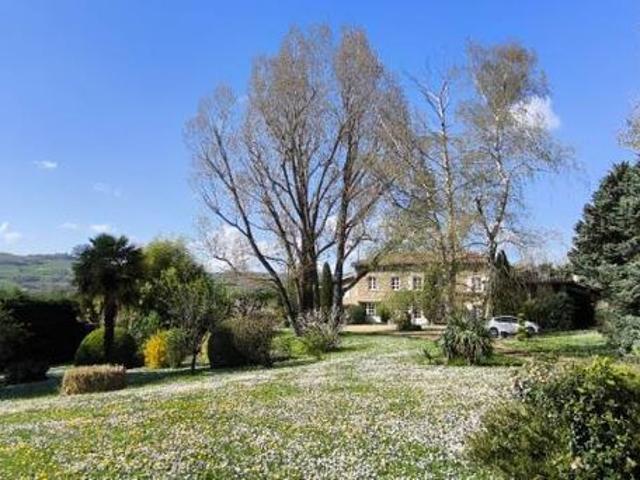 Maison 6 pièces 220 m²