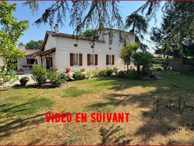 Maison 6 pièces 220 m²