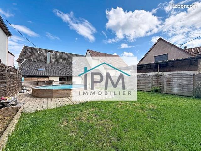 Maison 6 pièces 220 m²