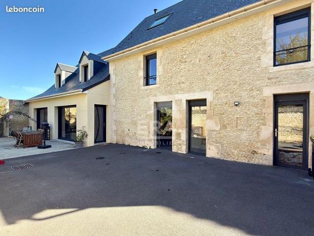 Maison 6 pièces 220 m²