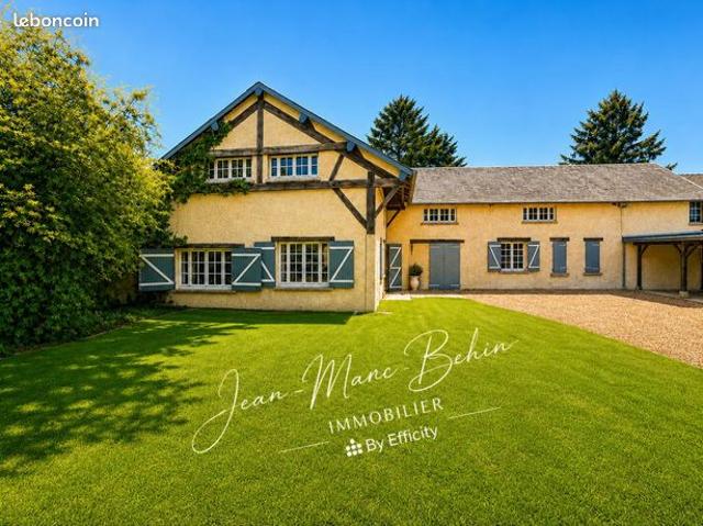 Maison 6 pièces 220 m²