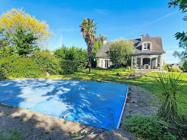 Maison 6 pièces 220 m²