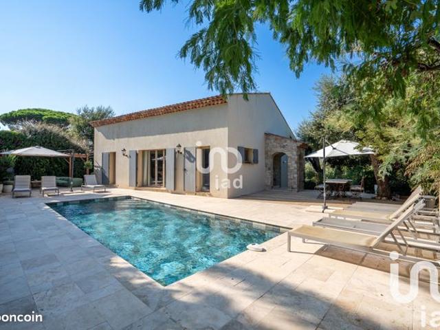 Maison 6 pièces 220 m²