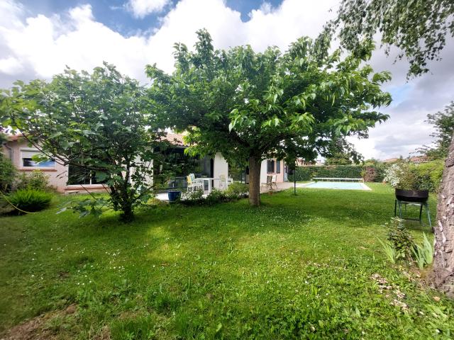Maison 6 pièces 220 m²
