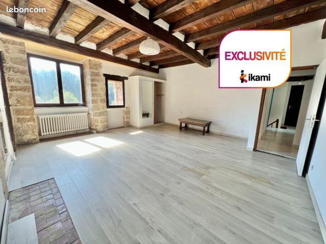Maison 6 pièces 220 m²