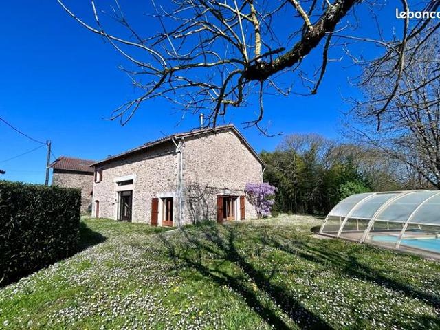 Maison 6 pièces 220 m²