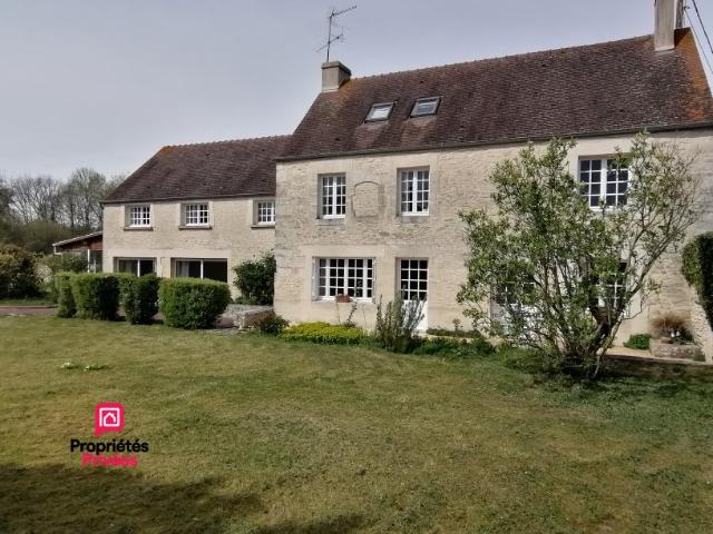 Maison 6 pièces 220 m²