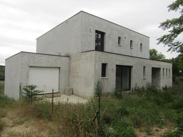 Maison 6 pièces 220 m²