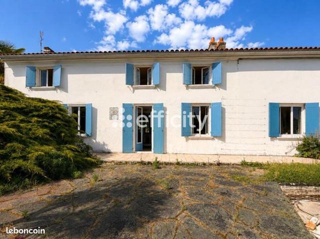 Maison 6 pièces 220 m²