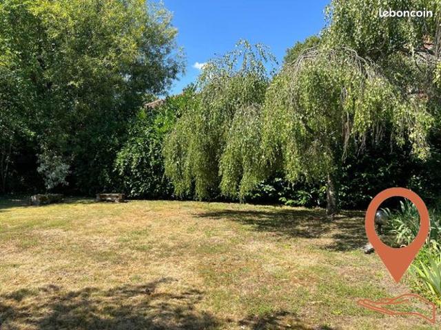 Maison 6 pièces 221 m²