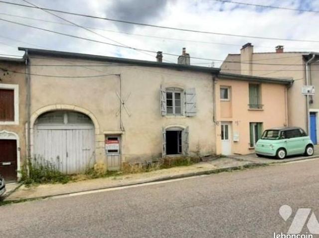Maison 6 pièces 221 m²
