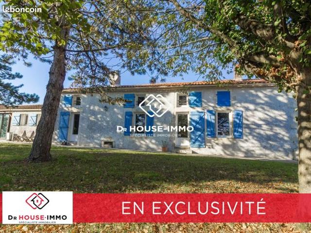Maison 6 pièces 221 m²