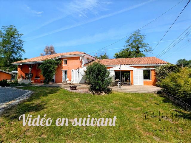 Maison 6 pièces 222 m²