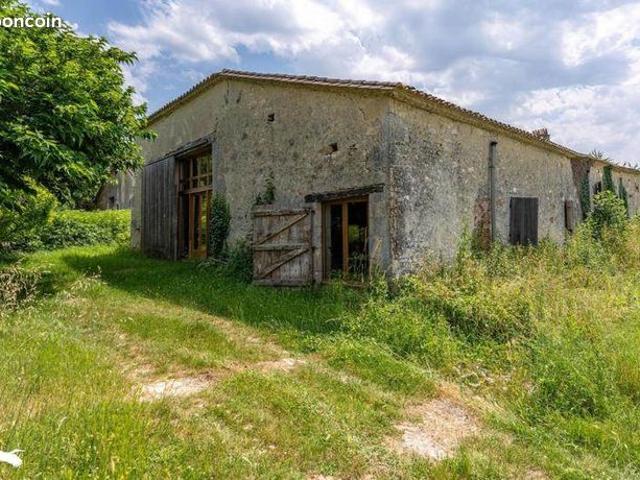 Maison 6 pièces 222 m²