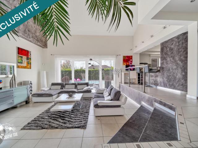 Maison 6 pièces 223 m²