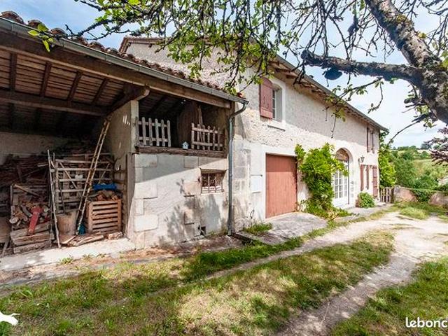Maison 6 pièces 223 m²