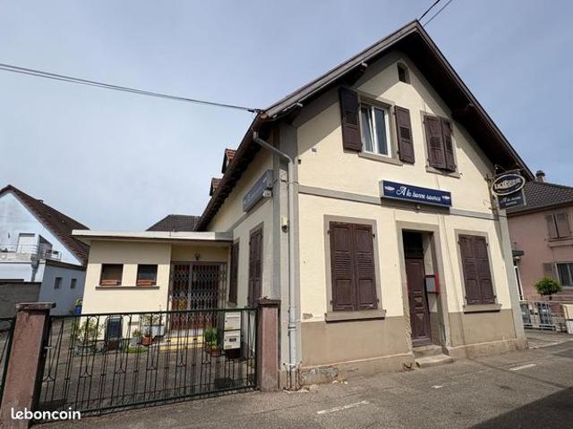 Maison 6 pièces 223 m²