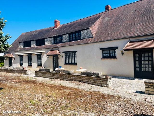 Maison 6 pièces 223 m²