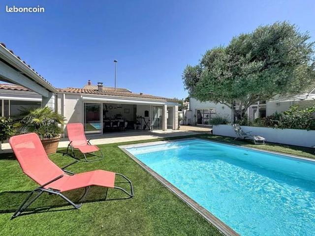 Maison 6 pièces 223 m²
