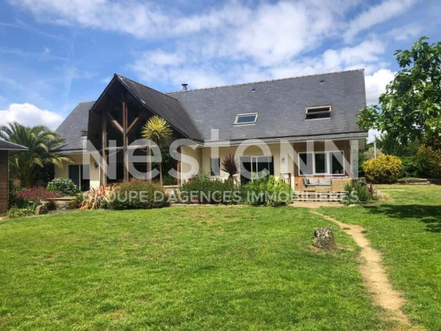 Maison 6 pièces 223 m²