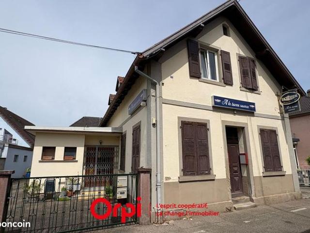 Maison 6 pièces 223 m²