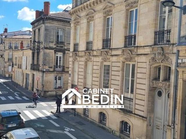 Maison 6 pièces 234 m²