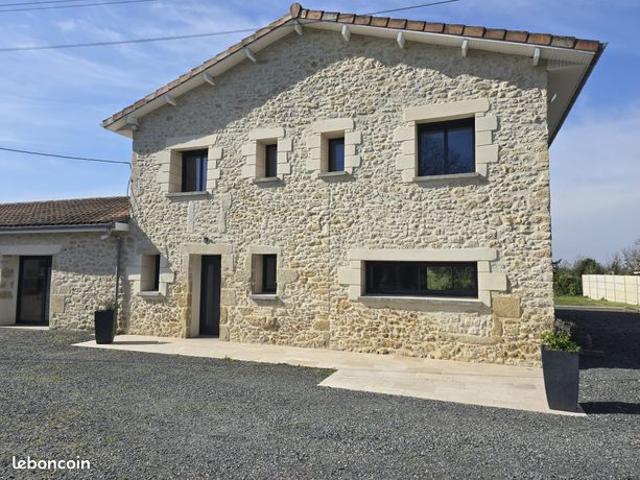 Maison 6 pièces 234 m²