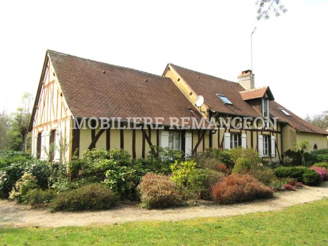 Maison 6 pièces 235 m²