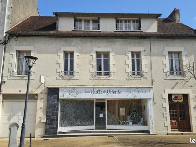 Maison 6 pièces 235 m²