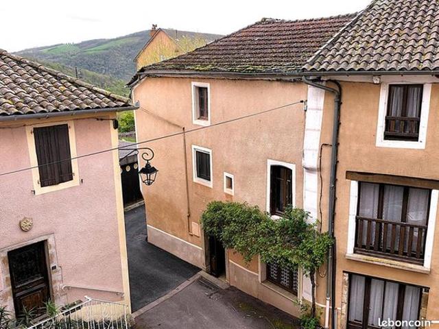 Maison 6 pièces 235 m²