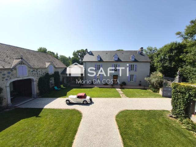 Maison 6 pièces 235 m²