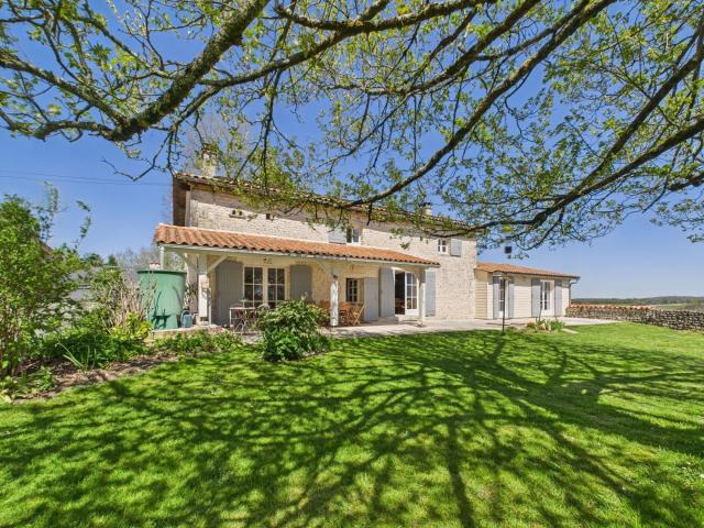 Maison 6 pièces 238 m²