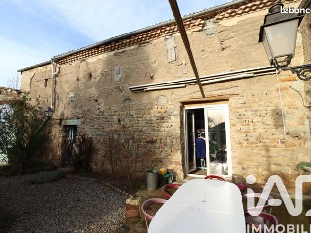 Maison 6 pièces 238 m²