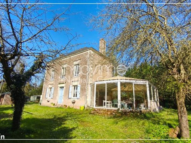 Maison 6 pièces 239 m²