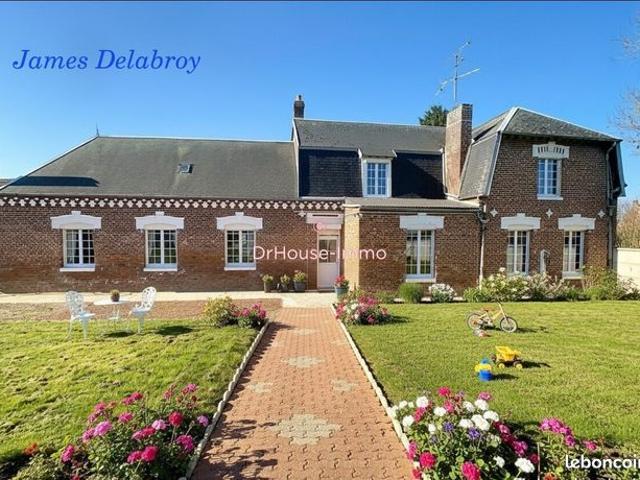 Maison 6 pièces 230 m²