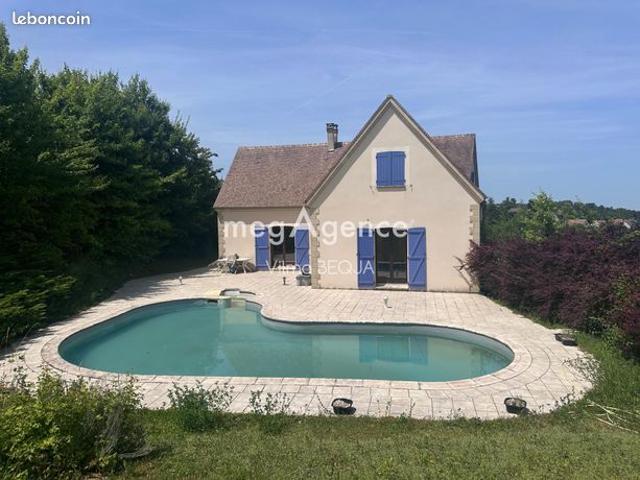Maison 6 pièces 230 m²