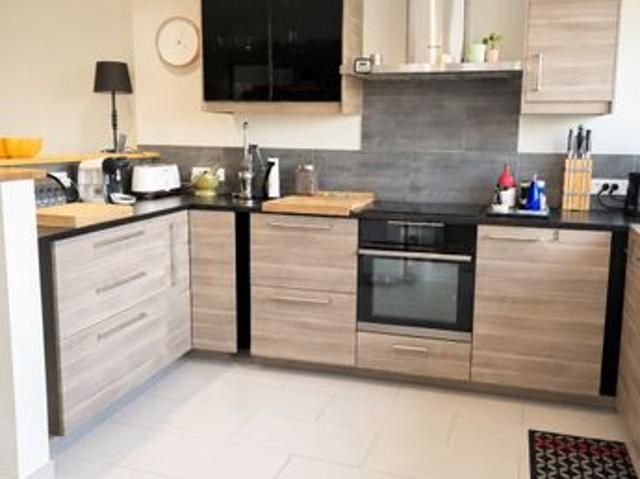 Maison 6 pièces 230 m²