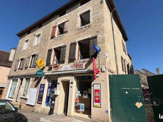 Maison 6 pièces 230 m²
