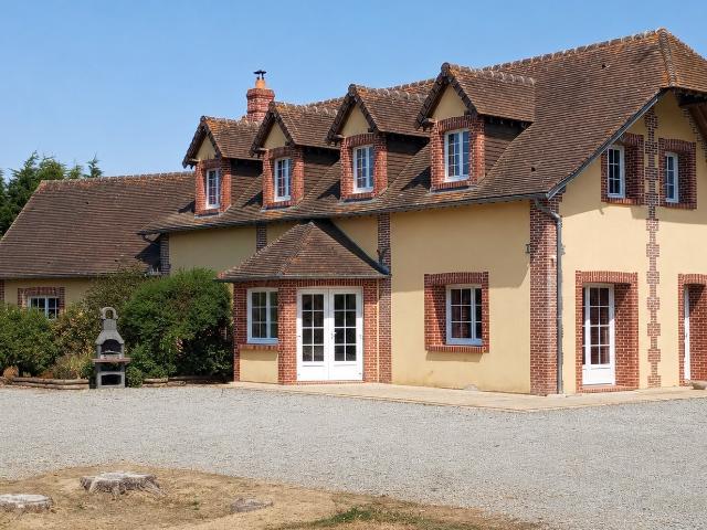 Maison 6 pièces 230 m²
