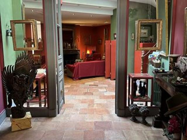 Maison 6 pièces 230 m²