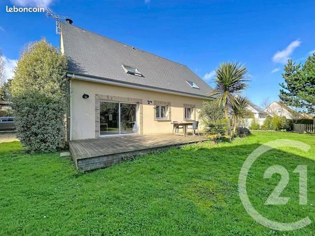 Maison 6 pièces 230 m²