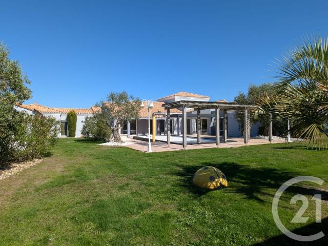 Maison 6 pièces 230 m²