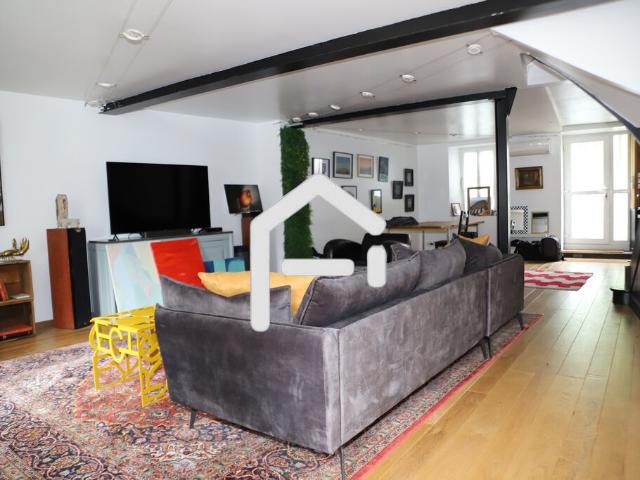 Maison 6 pièces 230 m²