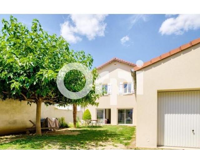 Maison 6 pièces 230 m²