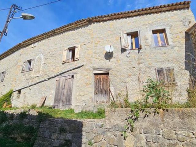 Maison 6 pièces 230 m²
