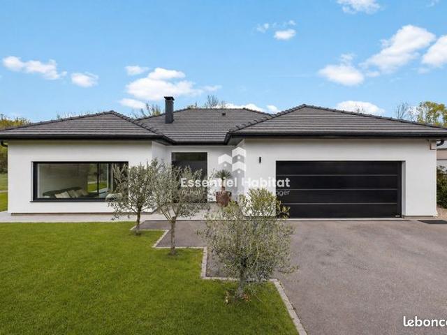 Maison 6 pièces 230 m²