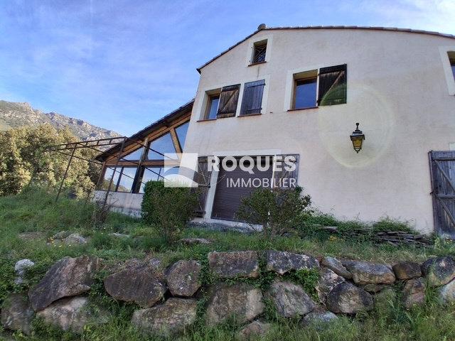 Maison 6 pièces 230 m²