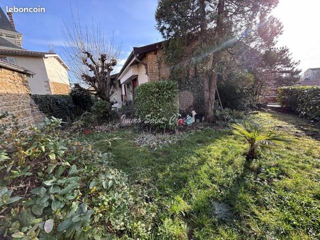 Propriété 6 pièces 231 m²